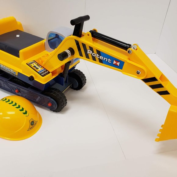 New Free Wheels Potent excavator - Picture 8 of 10